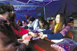 值班快乐图片,捕捉工作中的温馨与欢乐”